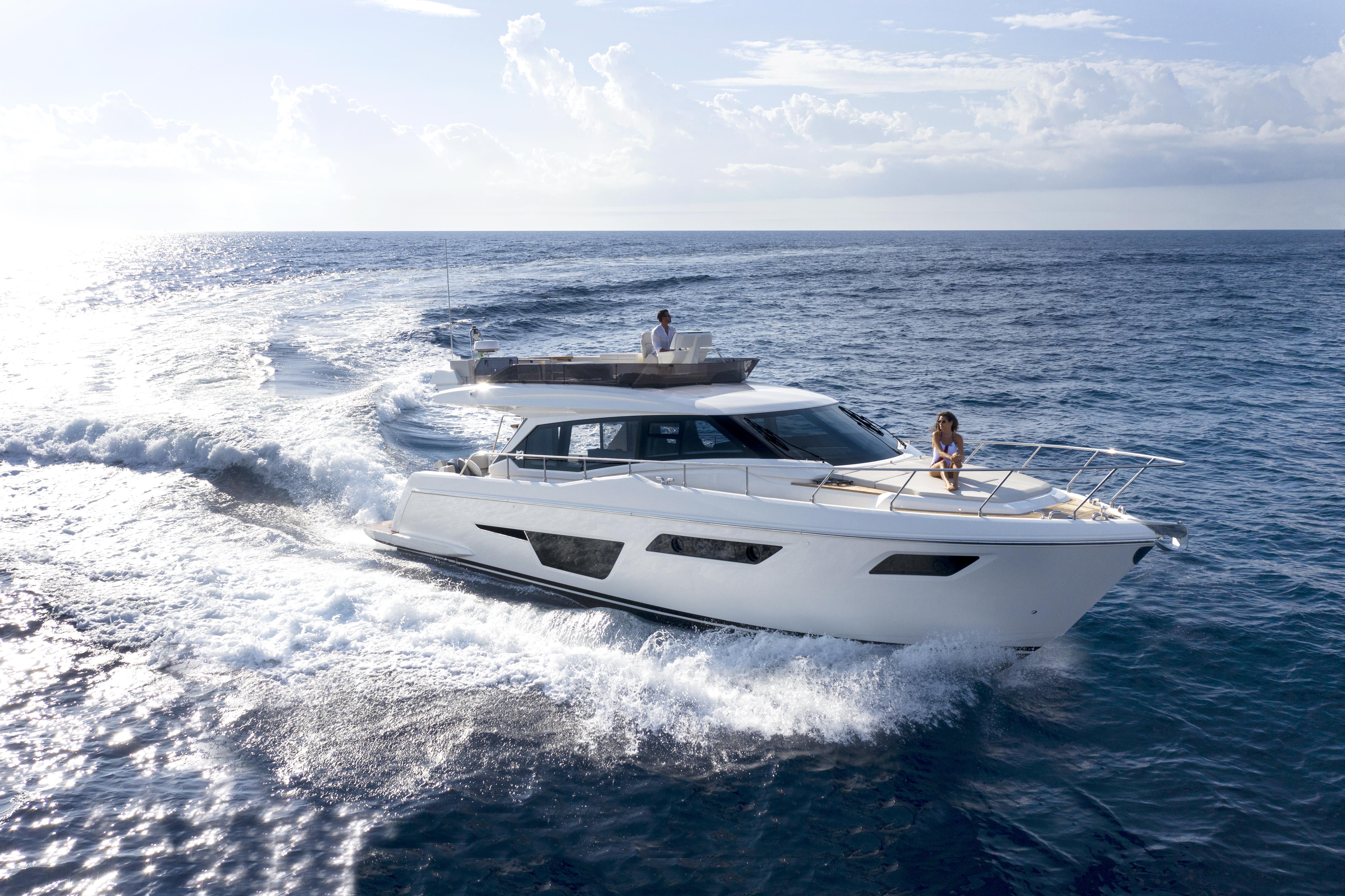 2021 FERRETTI YACHTS 500 